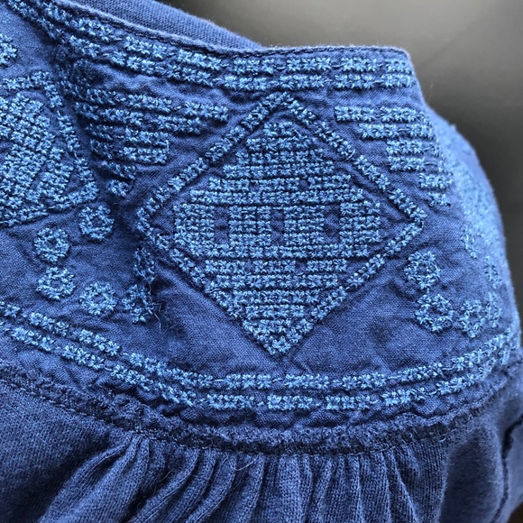 AEROPOSTALE NAVY BLUE TANK TOP - Picture 5 of 6